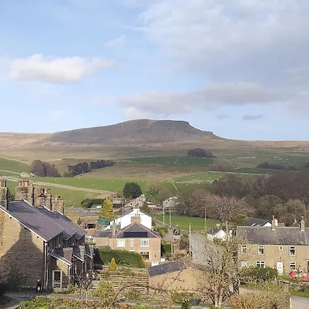 Holiday home Riverside Cottage, Helwith Bridge, Yorkshire Dales *