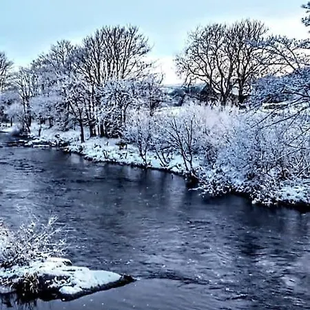 Riverside Cottage, Helwith Bridge, Yorkshire Dales *