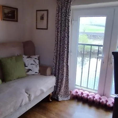 Riverside Cottage, Helwith Bridge, Yorkshire Dales Holiday home Horton in Ribblesdale